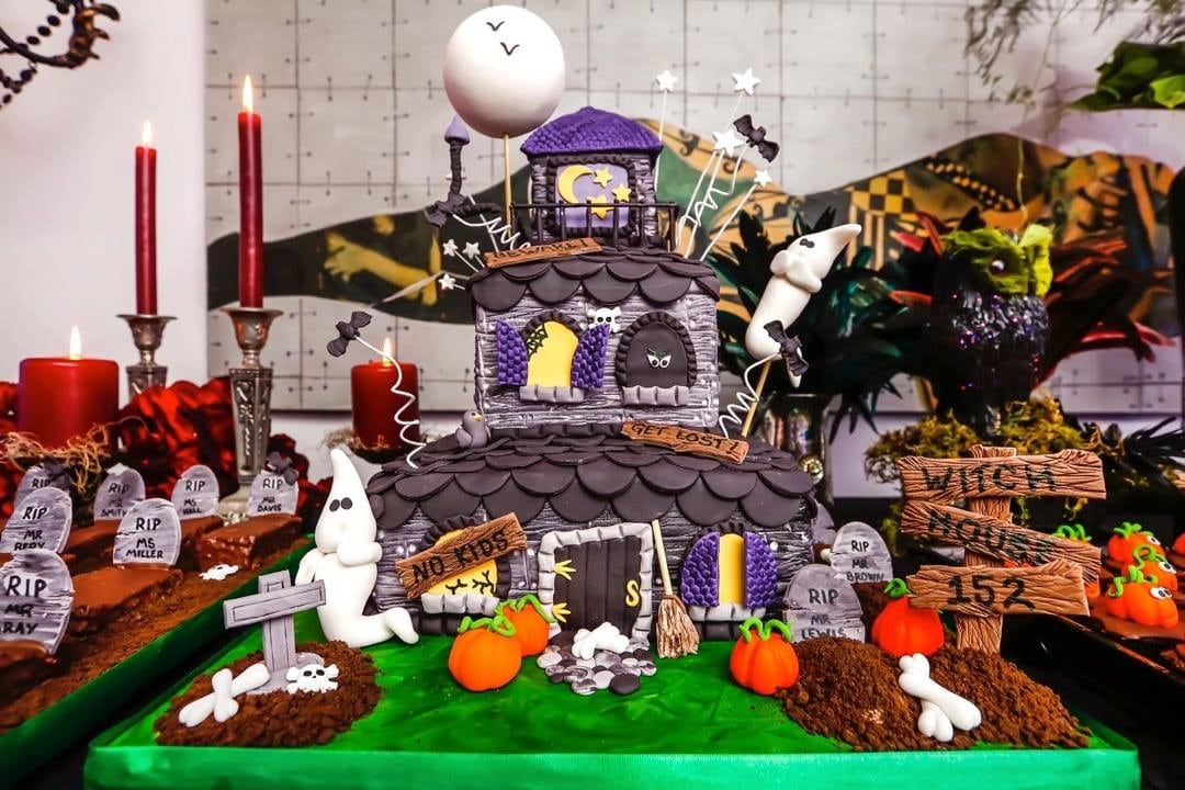 Torta Casa della Strega per Halloween